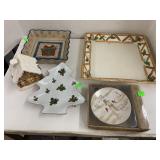 Holiday Decorations, Platters