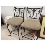 Metal Framed Cushioned Bar Stool