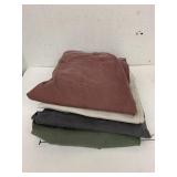 4 Pair Jeans,