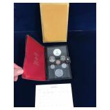 1977 Can Senate/ Throne Mint Uncirculated Set