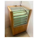 Motorized Display Case, Runs, light is burnt out