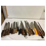 Knives and sharpening steels