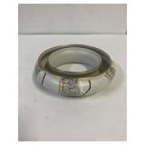 Posy ring circular pottery vase