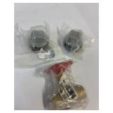 1 1/2' plug, 3/4' Valve