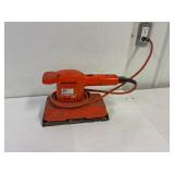B&D sander.  Runs.
