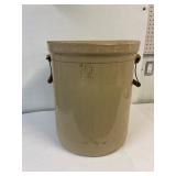 10 gallon Medalta crock. NVC