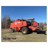 1977 Massey 760 Combine S/N1746-06459