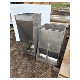 2 Stainless Steel Feeders