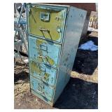 Metal cabinet 4 drawer 18.5 x 26 x 51.5' tall