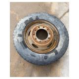 Truck Tire and Rim 245 70 R19.5