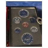 1976 Canadian Coin Set w 1 Silver Dollar