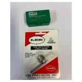 Deburring tool and case trimmer