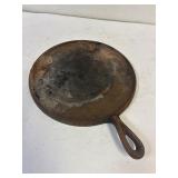Cast iron round griddle. 11'