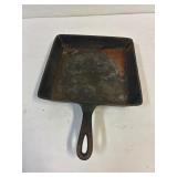 Cast Iron 8' square fry pan