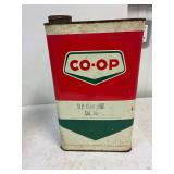Co-op gear oil tin.