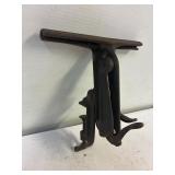 Hand saw vise.