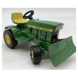 John Deere 140 Lawn & Garden Toy Tractor