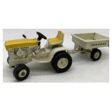 Ertl John Deere Lawn & Garden Tractor & Cart
