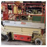 2004 JLG 20