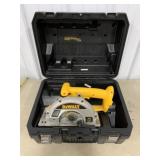 Dewalt 18V Rechargeable Saw & Case