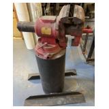 6" Swivel Vise on Stand