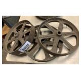 4 cast iron wheels