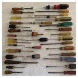 20+ Assorted Screwdrivers