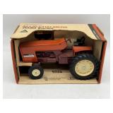 1/16 Allis Chalmers 7030 Open Station in Box