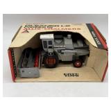 1/32 Gleaner L2 Combine in Box - Ertl