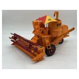 1/16 Minneapolis Moline Combine - CWA