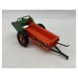 1/16 New Idea Manure Spreader - Toppings