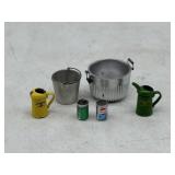 1/16 Can and Bucket Lot - Riecke