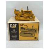 1/16 Caterpillar D4 Dozer by Riecke