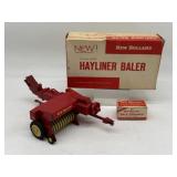 New Holland Baler & Thrower in Boxes - Advance Pro