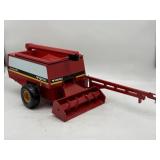 1/16 Versatile 2000 Combine