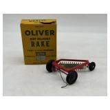 Oliver Hay Rake in Box - Slik