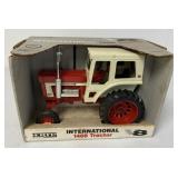 Ertl International V8 1468 Tractor