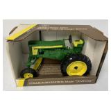 Ertl John Deere 1957 John Deere 720 Tractor