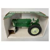 Spec-Cast Oliver 880 Tractor