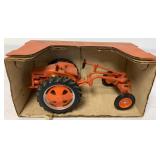 Scale Models Allis-Chalmers Model G Tractor
