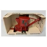 Ertl IH Mixer Mill