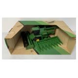 Ertl John Deere Titan II Combine