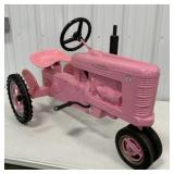 Scale Models McCormick Farmall H Pedal Tractor