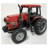Ertl Case International 3294 Tractor