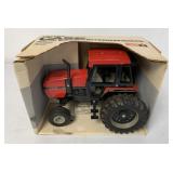 Ertl Case International Tractor w/ Cab