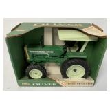 Ertl Oliver 1655 Tractor