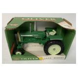 Ertl Oliver 1655 Tractor