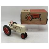 1/16 Farmall M Demonstrator in Box - Prodcut Mini