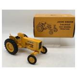 1/16 John Deere 440 Wheel Tractor in Box - Eska