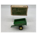 1/16 John Deere 80 Cart in Original Box